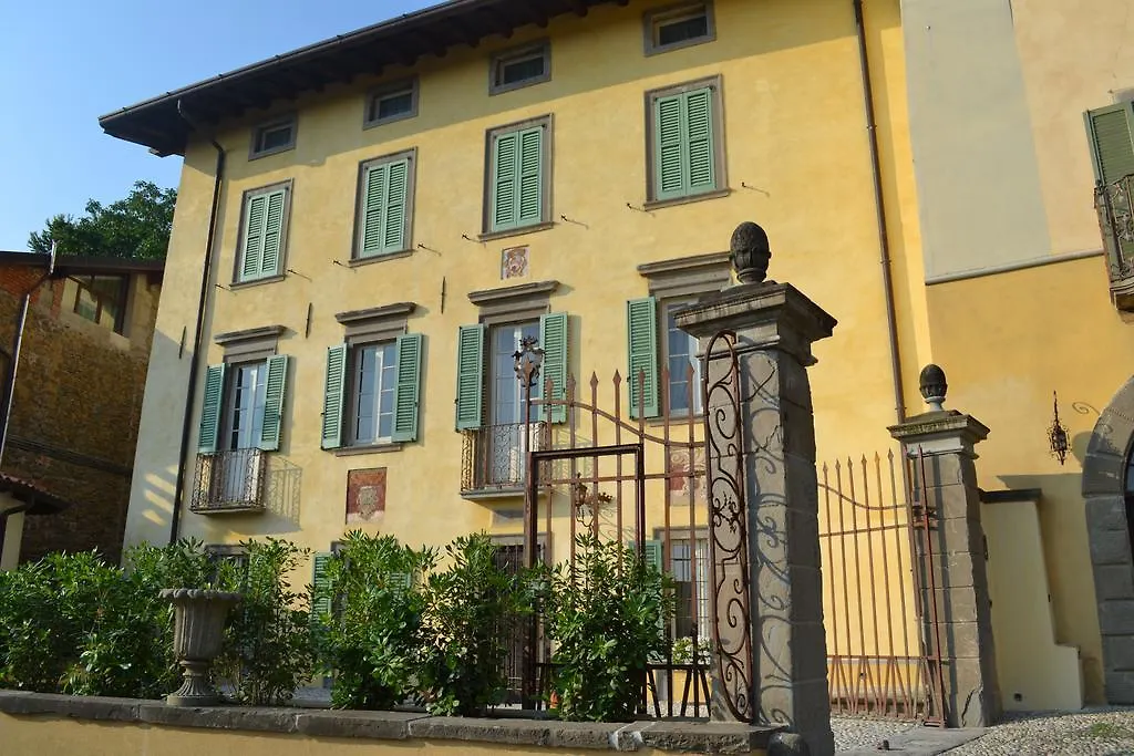 Hotel La Volpera Mapello 0*,  Italien